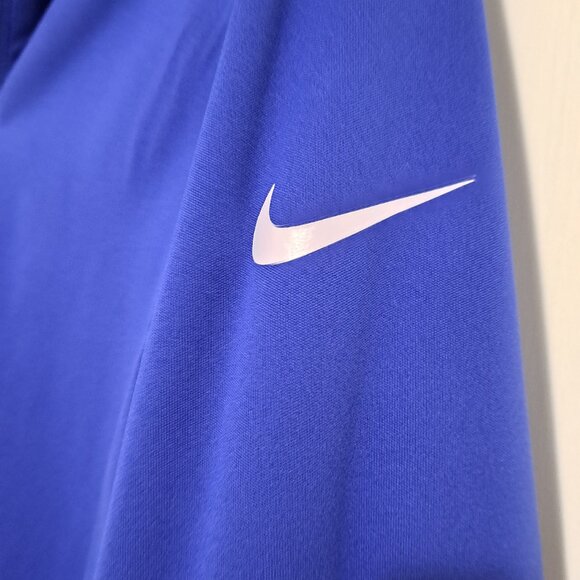 Nike Golf Women's Blue Jacket - Picture 3 of 3